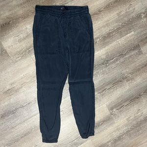 Gap XS Joggers in Navy Tencel